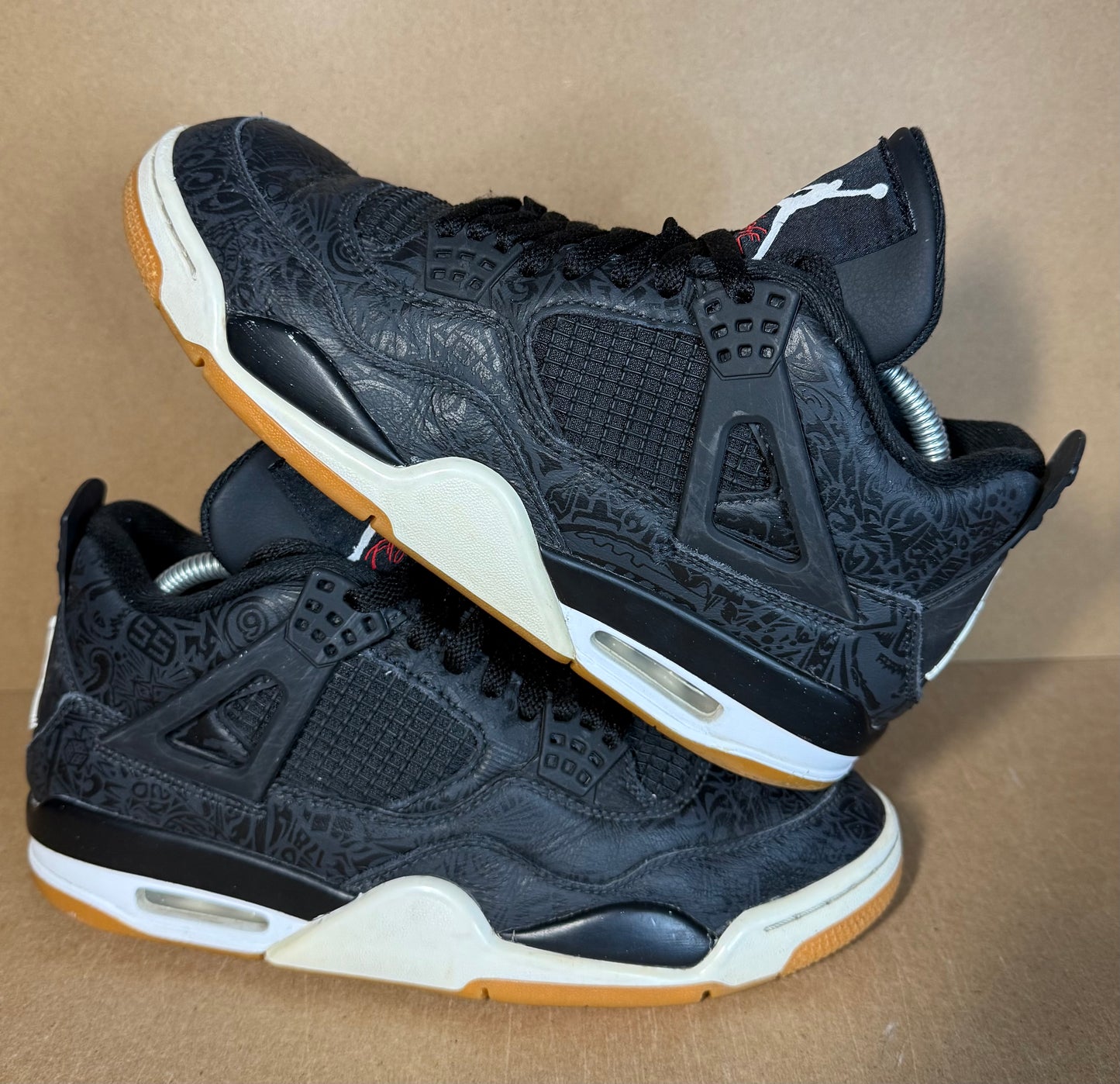 Jordan 4 (Levi) pre loved uk 8.5