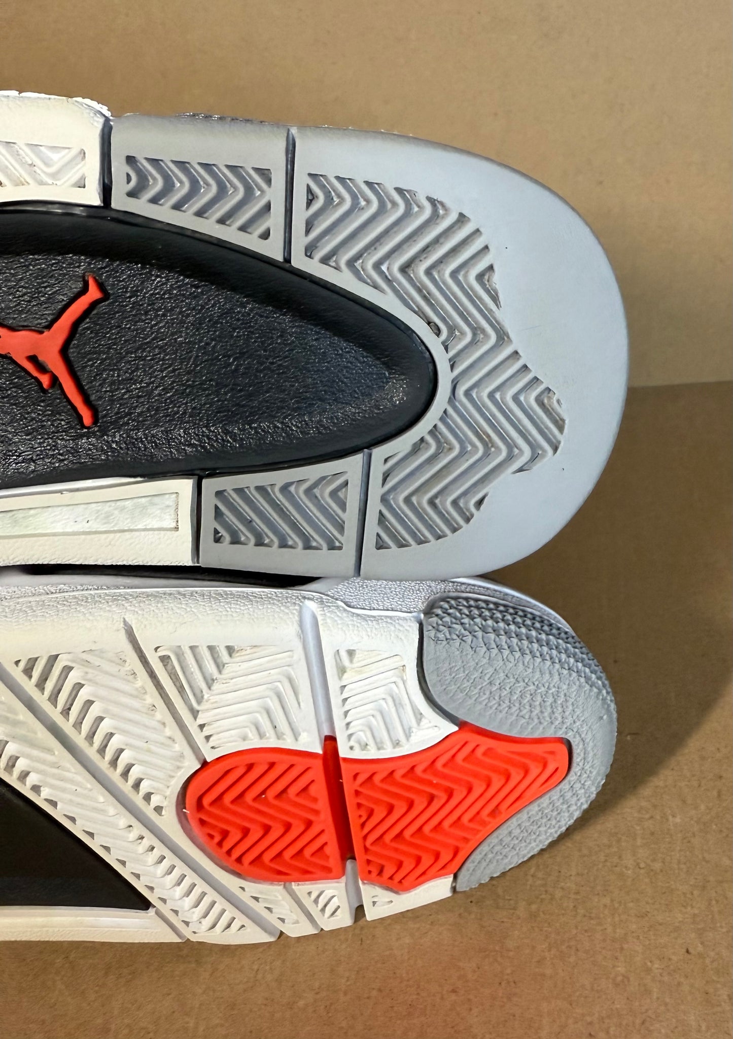 Jordan 4 (Infrared) pre loved uk 6