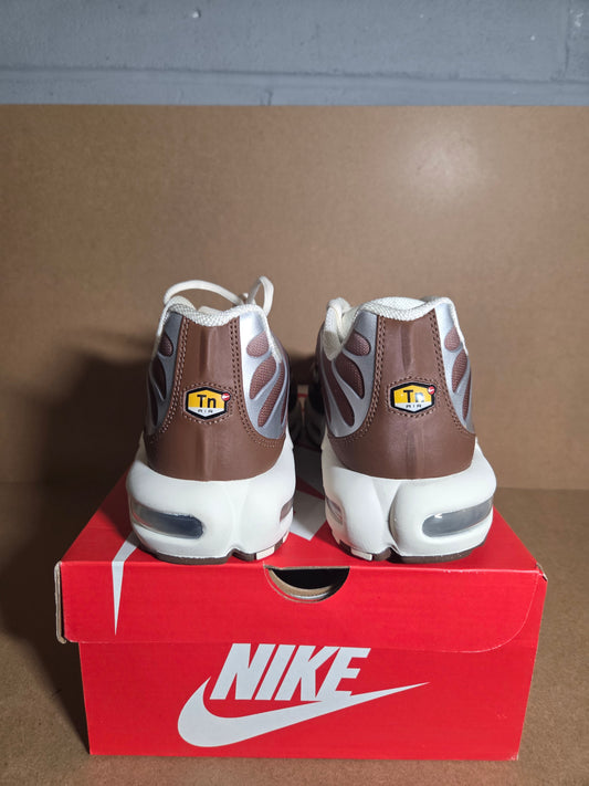 AIR MAX PLUS Fauna Brown/Soft Pearl