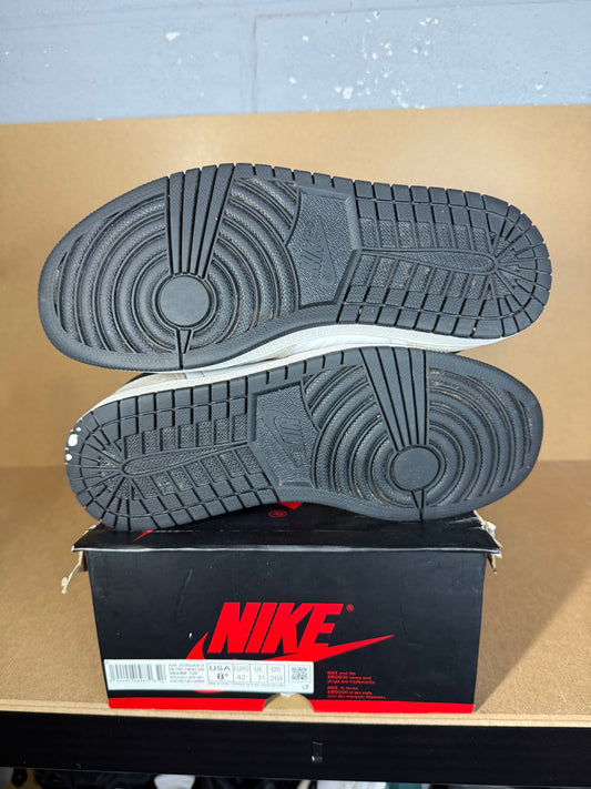 Jordan 1 (Smoke Grey) pre loved uk 7.5