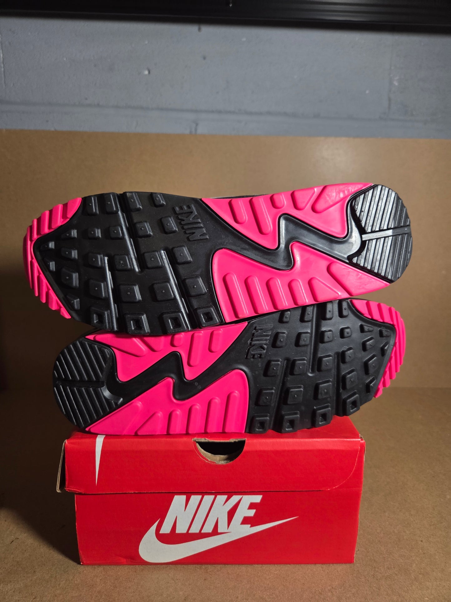 AIR MAX 90 Cool Grey/Wolf Grey-Hyper Pink